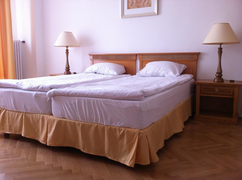 Budapest Flat Rent Phòng bức ảnh